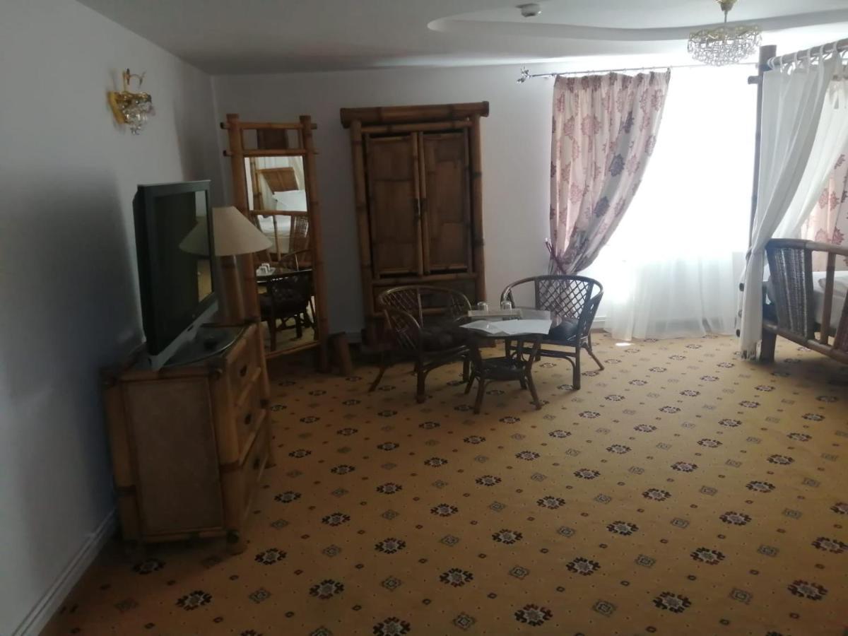 Pensiunea Rosenau Rîşnov Extérieur photo